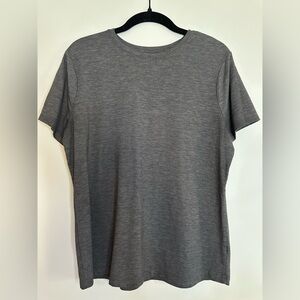 Nine West Heather Gray Short Sleeve Tee (L)